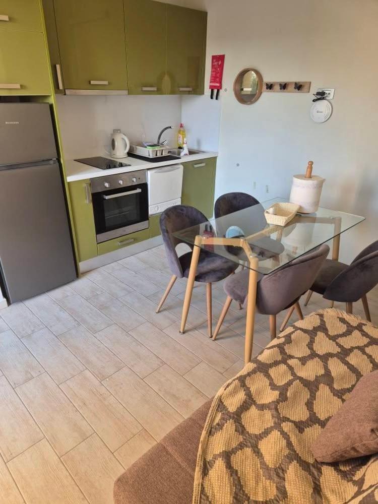 Tzogias Apartments Pan Ласі Екстер'єр фото