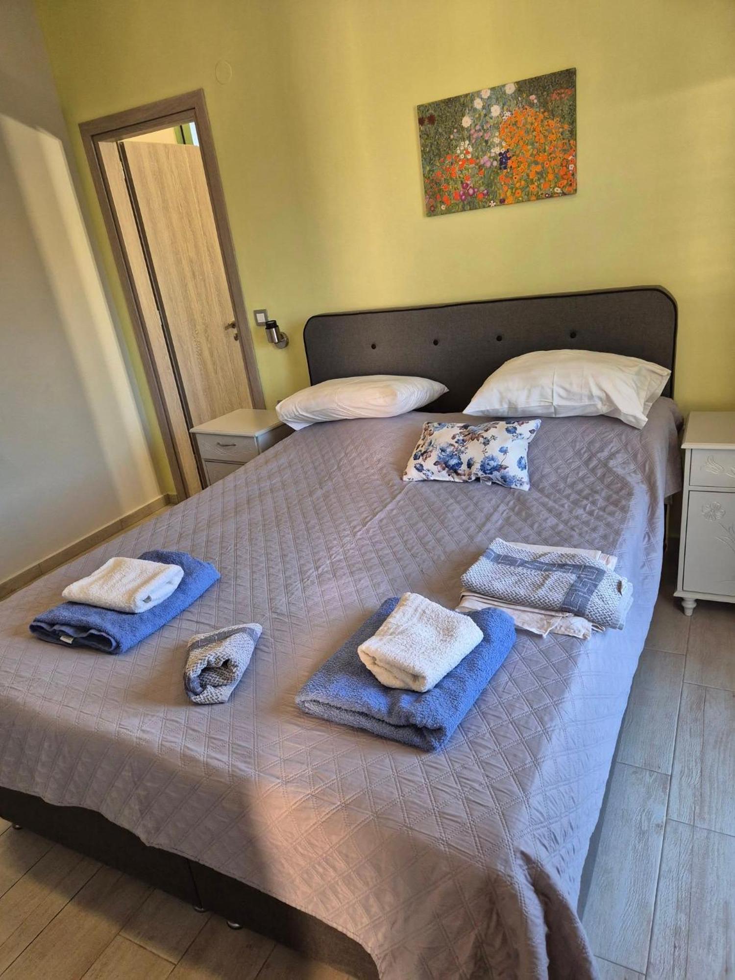 Tzogias Apartments Pan Ласі Екстер'єр фото